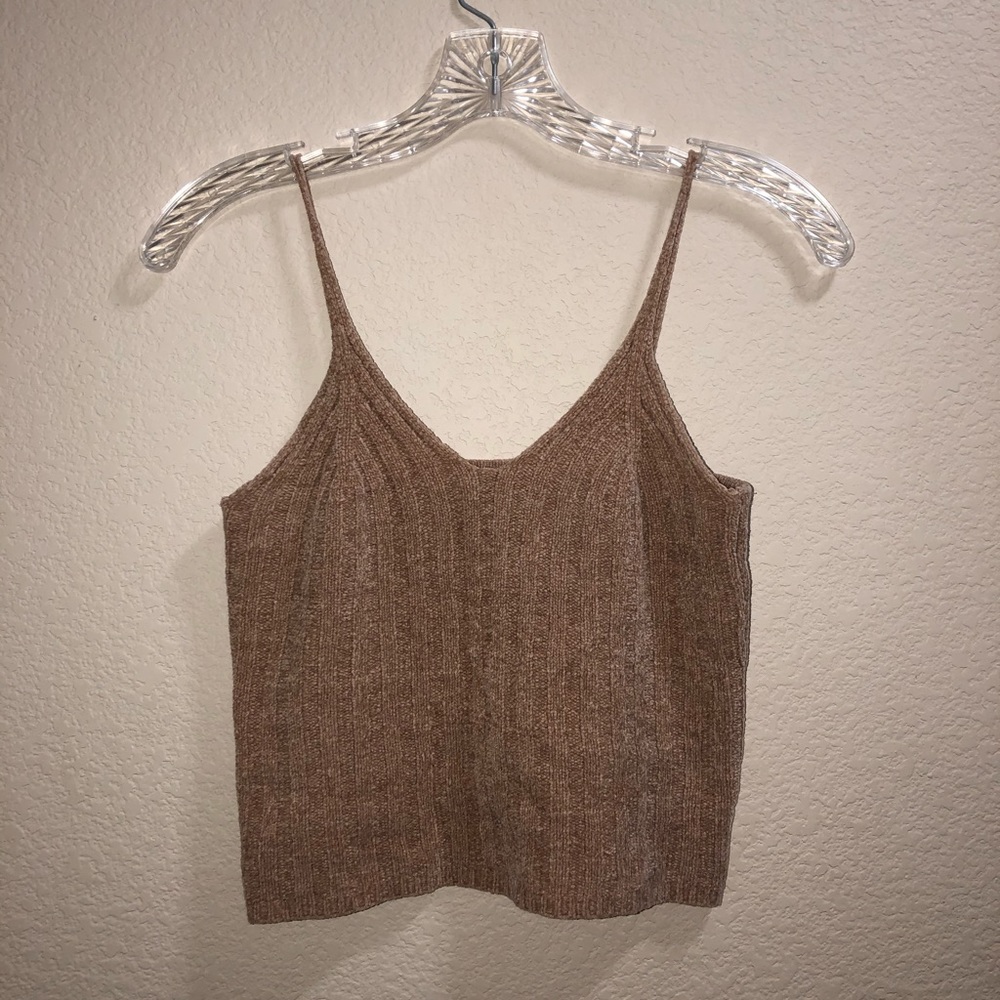 Warm top, super cute!